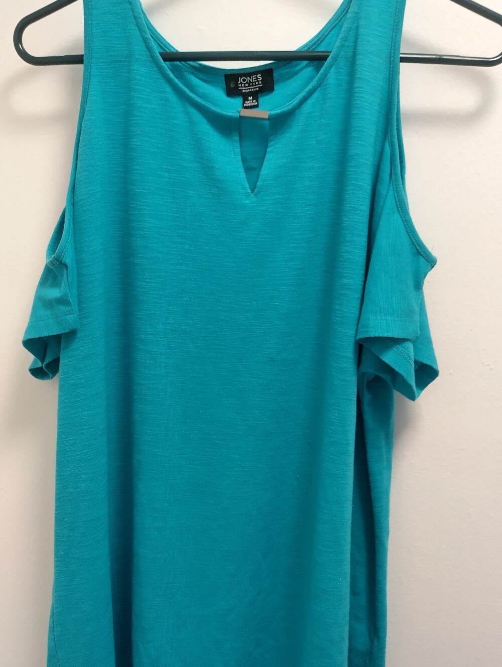 Jones New York Teal Cold-Shoulder Tank with Keyhole Neckline Size Medium